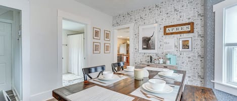 Ludlow Vacation Rental | 3BR | 2BA | 1,100 Sq Ft | Steps Required