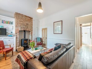 Living room | Coastguard Cottage, Hayling Island