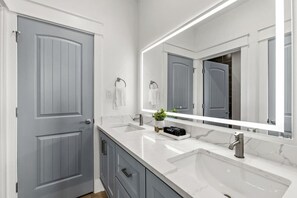 The double vanity in the en-suite bathroom.