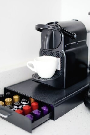 Kaffe och/eller kaffebryggare