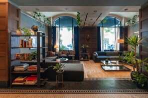 Our inviting lobby area merges classic architecture with contemporary style, offering a serene spot to unwind.
