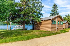 Cabin 3 (22)
