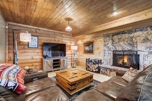 2nd Living Room Downstairs
