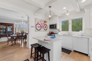Bright & inviting kitchen.