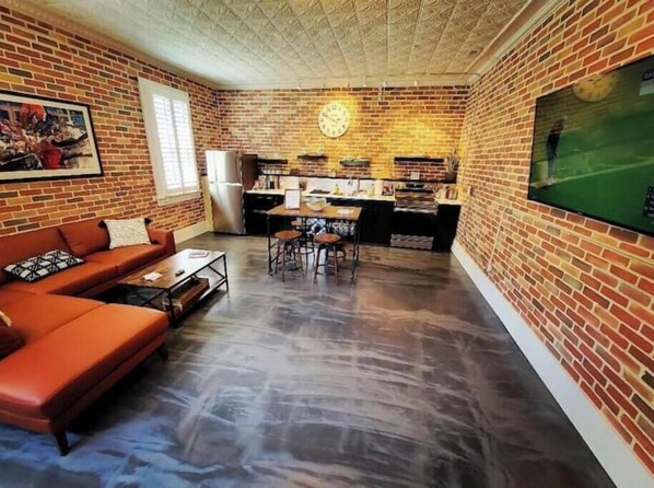 The Carriage House