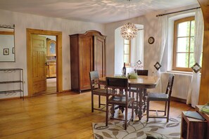 Fewo Fürstengemach-Wohn- Essbereich Wohnung Fürstengemach