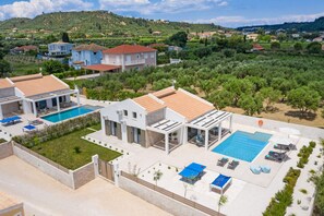 Villa Levanta image