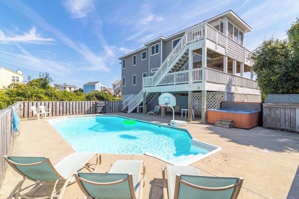 Private Pool