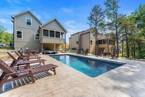 Peace and tranquility around your private backyard pool!
