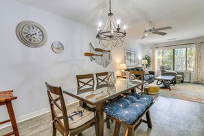 Dining Area | 1st Floor | Dishware & Flatware Provided