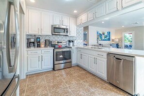 Fully equipped kitchen