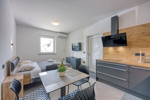 Kitchen and dining area