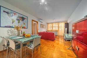 Living and dining room