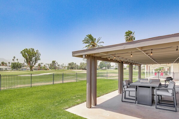 Palm Desert Vacation Rental | 3BR | 2BA | 1 Step to Enter | 1,330 Sq Ft