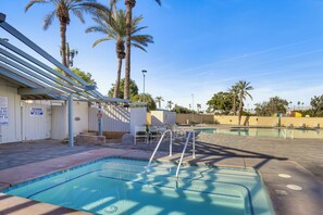 Palm Desert Country Club | Heated Community Pool (Open Year-Round)
