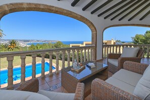 Balcony / terrace