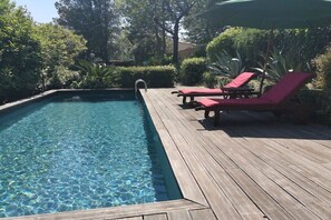 Schwimmbad des Ferienhauses