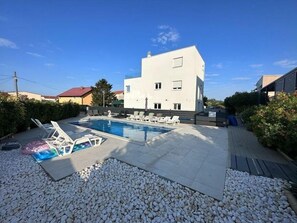 Holiday Home Swimming Pool