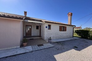 Holiday Home Exterior [summer]