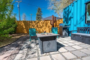 Cozy up around the fire pit and enjoy peaceful evenings in your private outdoor space – the perfect way to end a day of adventure in Colorado Springs.