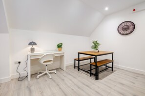 ダイニングルーム