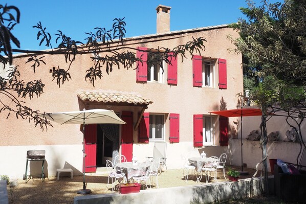 Holiday Home Exterior [summer]