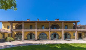 Building Exterior, Garden, Outdoor