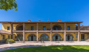 Building Exterior, Garden, Outdoor