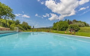 Building Exterior, Garden, Outdoor, Pool, Scenic View