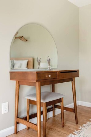 Makeup Desk