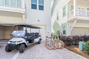 Home comes with a complimentary 6-seater golf cart and 4 adult bikes!