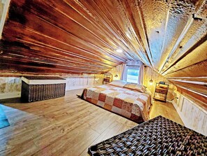 Bedroom loft