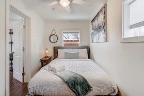 Ready for some serious ZZZs? Our queen bed is like a cloud with extra fluff! It's so comfy, you might just hit snooze a few extra times.
