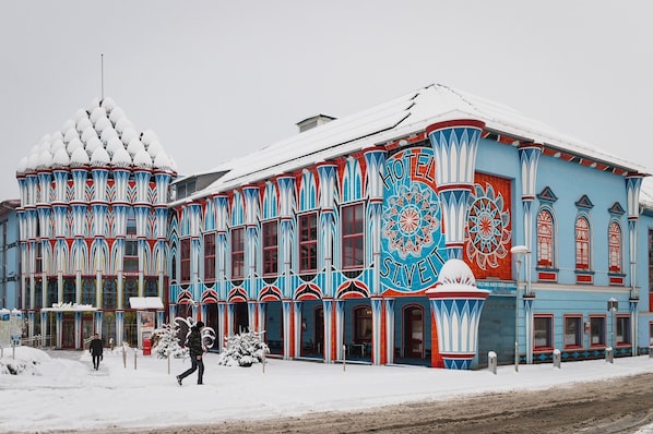Exterior