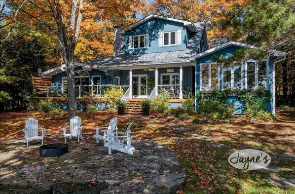 Lazy Days on Lake of Bays