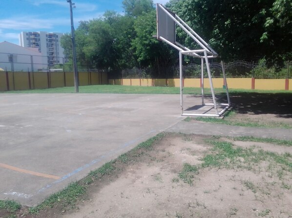 Sport court