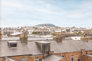 Mount View, Scarborough - Host & Stay