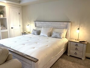 King size bed
