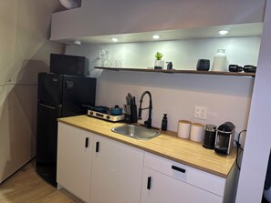 Kitchen (1)