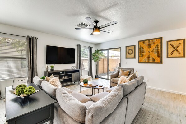 Gilbert Vacation Rental | 3BR | 2BA | 1,700 Sq Ft | 1 Step to Enter