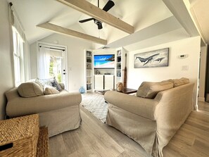 Living room (view from kitchen)