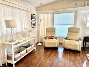 Kick back to relax or watch your favorite shows!