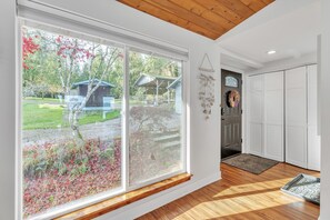 Front entry to home.