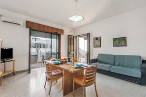 Salon et salle Ă manger