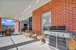 BBQ + Outdoor Entertaining Area