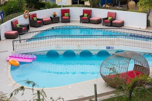 Outdoor swimming pool