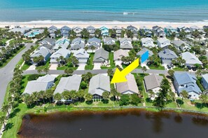 Sea Vista is just a few steps away from the clubhouse, pool, beach and shuffleboard court. Enjoy the ease of being close to these great amenities