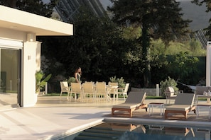 Surrender to the majesty of Reflection Villa, with a luxury summer house break.