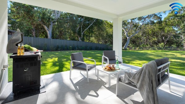 Sommarhuset | Outdoor Entertaining | BBQ | Garden