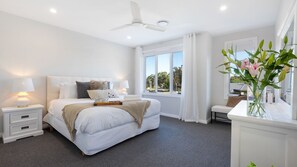 Sommarhuset | Luxury Master Bedroom